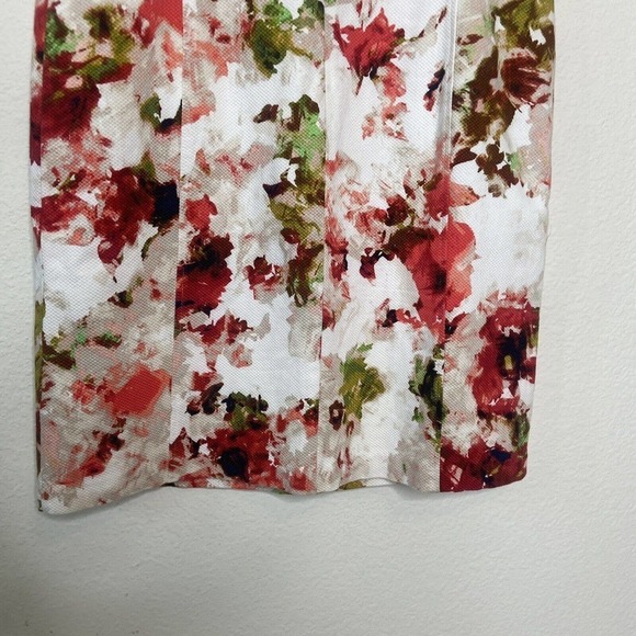 Liz Claiborne Floral Pocketed Cap Sleeve Sheath Dress 4 - Picture 9 of 10